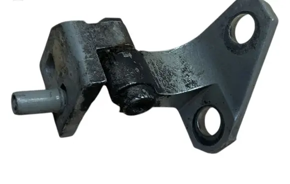 Volkswagen Golf V Front door upper hinge 1K0831402K
