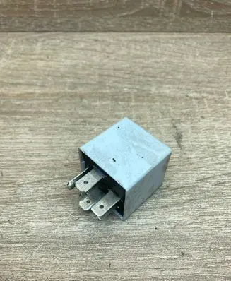 Renault Laguna I Other relay 7700822929 60237003