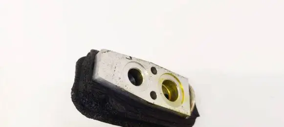 Chrysler 200 Air conditioning (A/C) expansion valve 