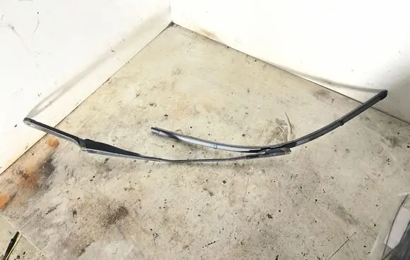 Iveco Daily 6th gen Front wiper blade arm 5801645537