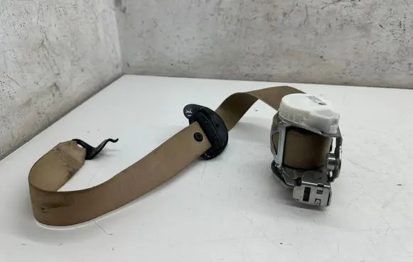BMW 4 F36 Gran coupe Front seatbelt 34143192B 0704141014