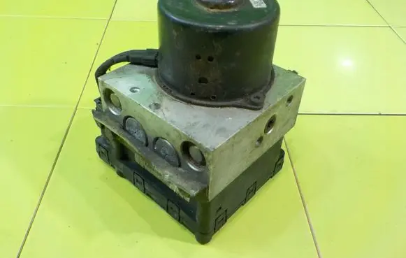BMW Z3 E36 ABS Pump 5WK8428