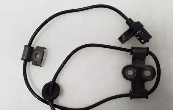 Subaru Legacy ABS brake wheel speed sensor 27540AE000