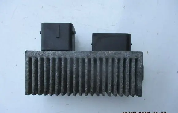 Mercedes-Benz Citan W415 Glow plug pre-heat relay 8200558438A