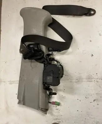 Chevrolet Aveo Front seatbelt