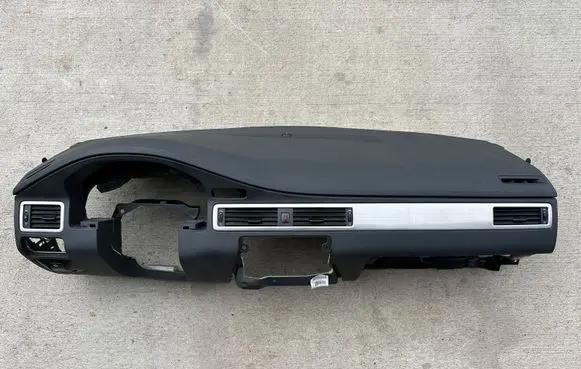 Volvo V70 Dashboard 30672128