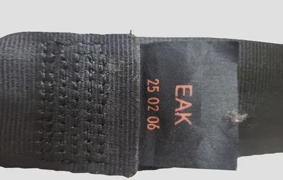 Peugeot 307 Rear seatbelt 250206 D506452E194