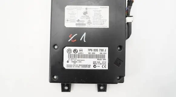 Volkswagen PASSAT CC Bluetooth control unit module 7P6035730J