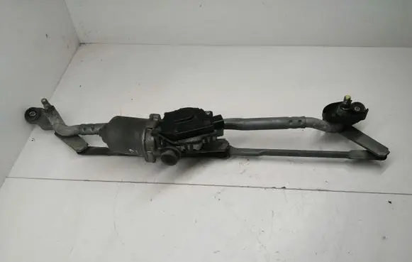 Lexus IS 220D-250-350 Front wiper linkage and motor 8511053040 1593000200