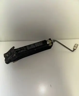 Mercedes-Benz C W204 Lift Jack A2035830415