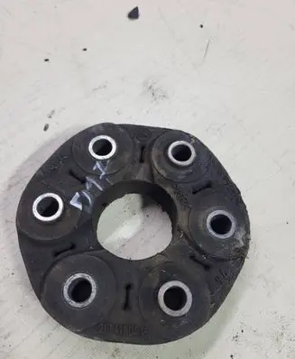 Mercedes-Benz E W210 Rear prop shaft donut coupling/joint 2104110415