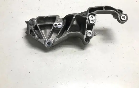 Generator/alternator bracket