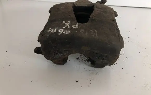 Volkswagen Polo Front brake caliper