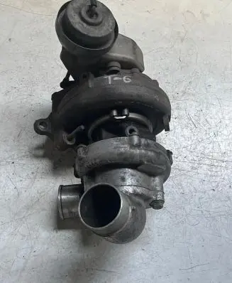 Toyota Avensis T250 Turbo 172010R020 0508230055