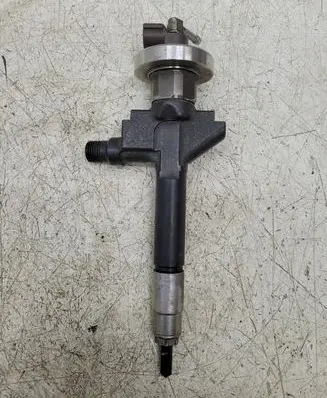 Mazda 6 Fuel injector 13H50B