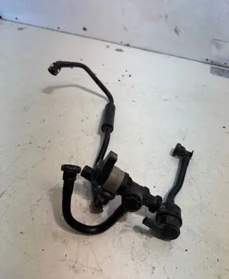 BMW 5 F10 F11 Turbo solenoid valve 7618658