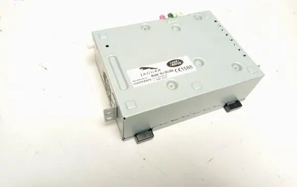 Radio/CD/DVD/GPS head unit