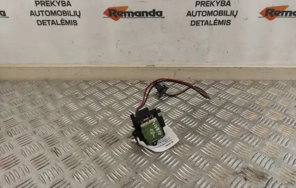 Opel Vivaro Heater blower motor/fan resistor