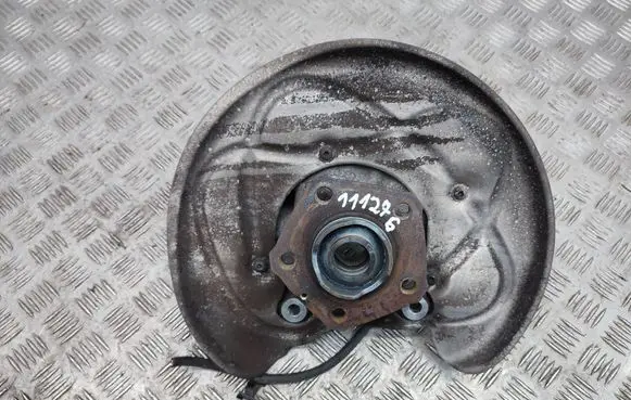 Audi A4 S4 B9 Rear wheel hub 8W0505432Q 8W0505436AA