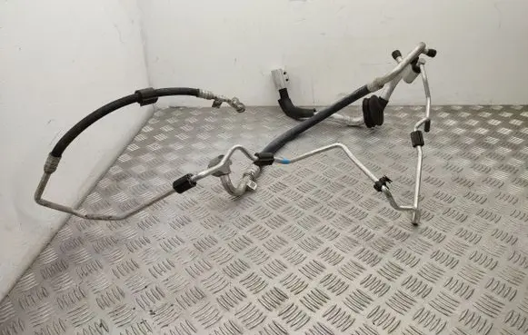 Audi A4 S4 B8 8K Air conditioning (A/C) pipe/hose 8K1260712K 8T0260707B