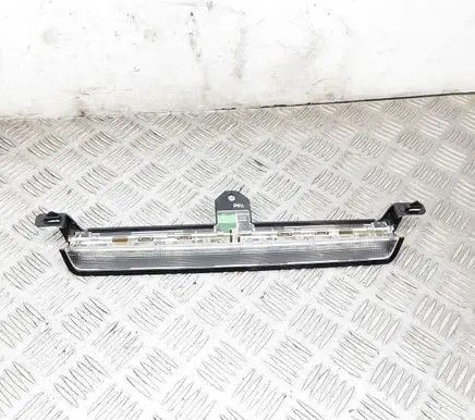 Volvo V70 Third/center stoplight 152690 8658948