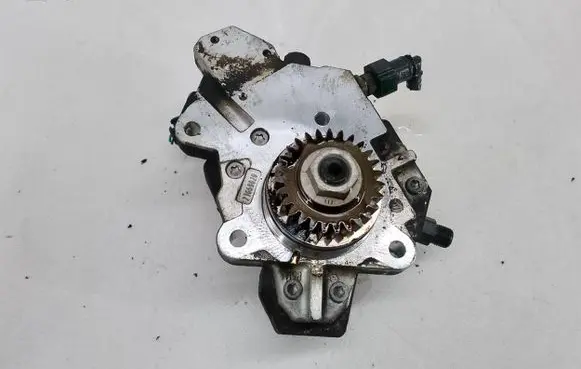 Renault Laguna III Fuel injection high pressure pump