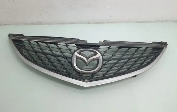 Mazda 6 Front bumper upper radiator grill GS1D50712