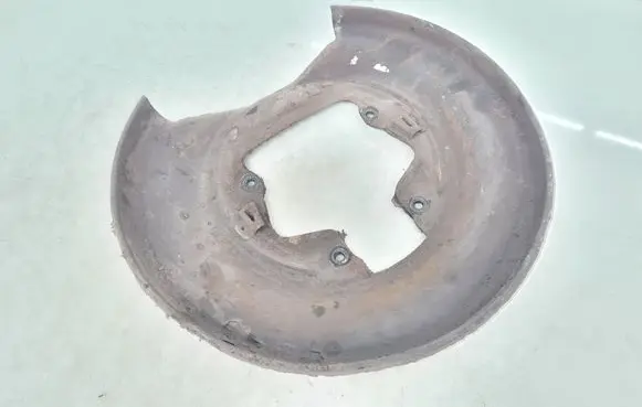 Volvo XC70 Rear brake disc plate dust cover 
