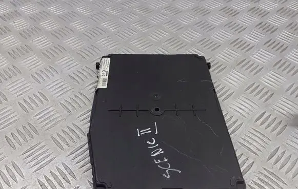 Renault Scenic II - Grand scenic II High voltage junction box 8200351184