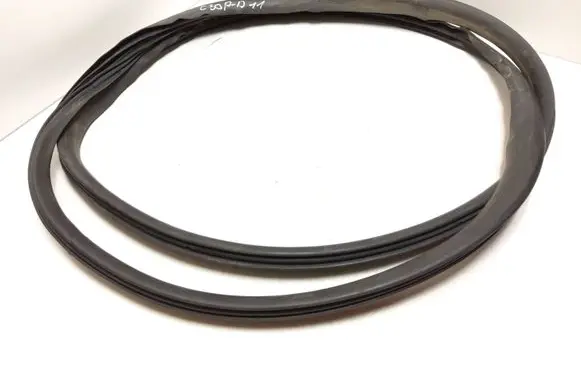 Volvo C30 Front door rubber seal
