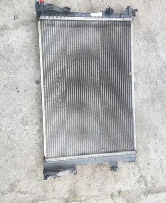 Mercedes-Benz A W176 Coolant radiator A2465001203