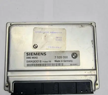 BMW X5 E53 Engine control unit/module 7528050 DMEMS43 5WK90018
