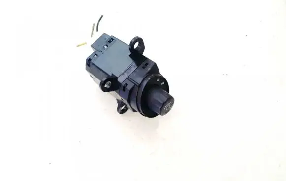 Headlight level height control switch