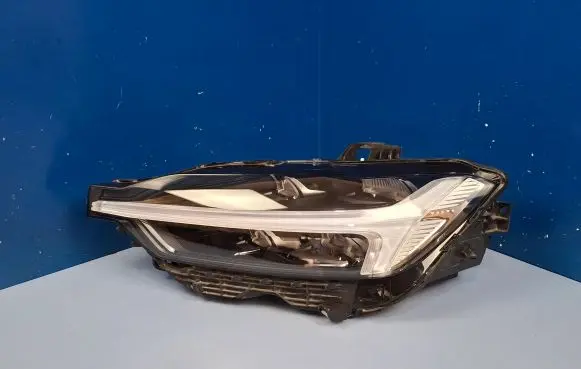 Volvo XC60 Headlight/headlamp 32337386