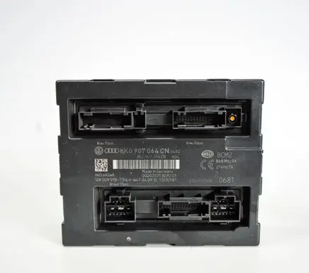 Audi A4 S4 B8 8K Central body control module 8K0907064CN