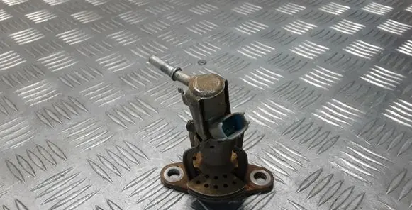 Toyota Hilux VIII AdBlue injector 
