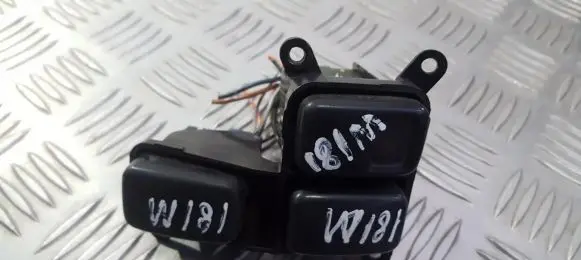 Mazda 626 Fog light switch 