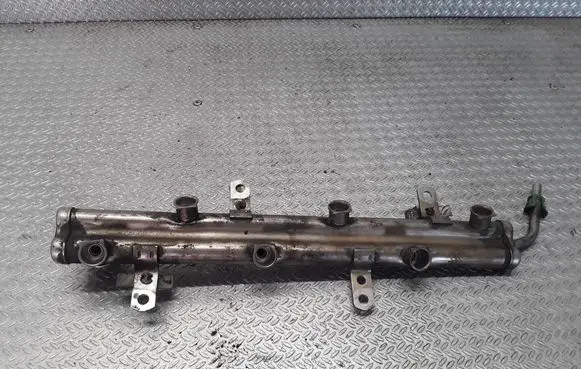 Chrysler Town & Country IV Fuel main line pipe 04861498AC