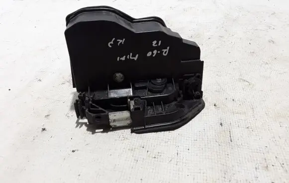 Mini Cooper Countryman R60 Front door lock 7318409
