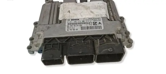 Peugeot 208 I Engine control unit/module 9666319180 9675495080 0261S06472