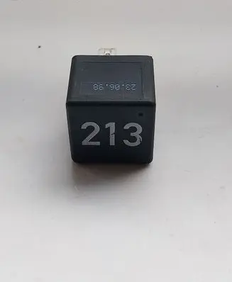 Audi A6 S6 C5 4B Other relay 899511000