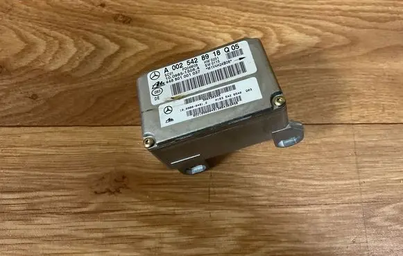 Mercedes-Benz ML W163 ESP acceleration yaw rate sensor A0025428918 448801001037 10098515064