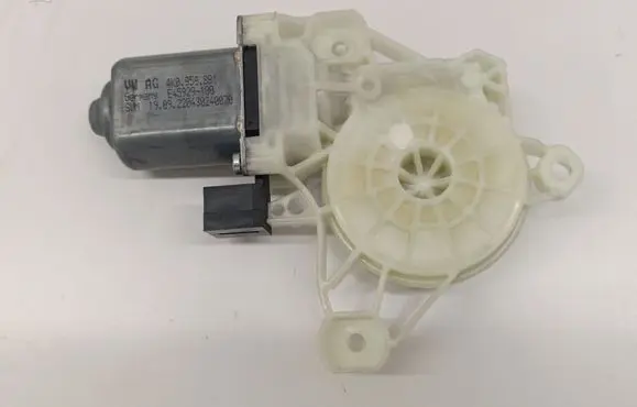 Audi Q4 Sportback e-tron Rear door window regulator motor 4K0959881