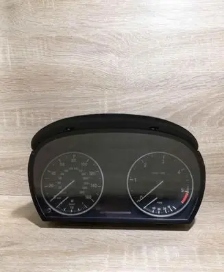 BMW 3 E90 E91 Speedometer (instrument cluster) 9220964 102538098