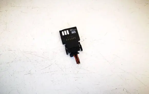 Opel Astra J Fuse 013231068