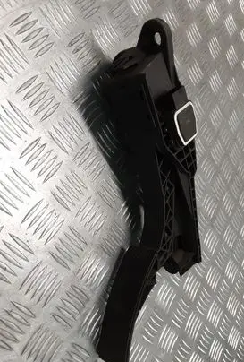 Mercedes-Benz R W251 Accelerator throttle pedal A1643000004