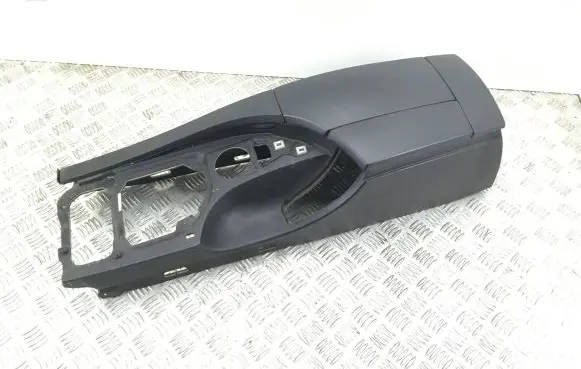 BMW 5 E60 E61 Center console 7034086