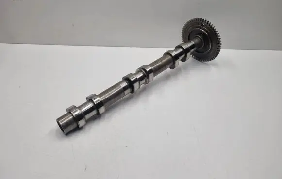 Mercedes-Benz Vito Viano W639 Camshaft A6420504601 6420504601