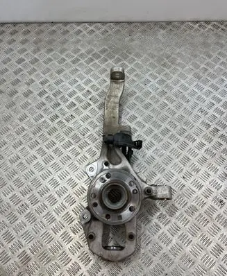 Mercedes-Benz GLE W167 Front wheel hub 16726R