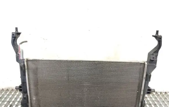 Hyundai Kona I Coolant radiator 25310J9XXX